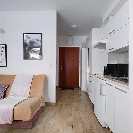 Apartment 2 Bedroom Balcony Ac Arkadia Shopping Mall *